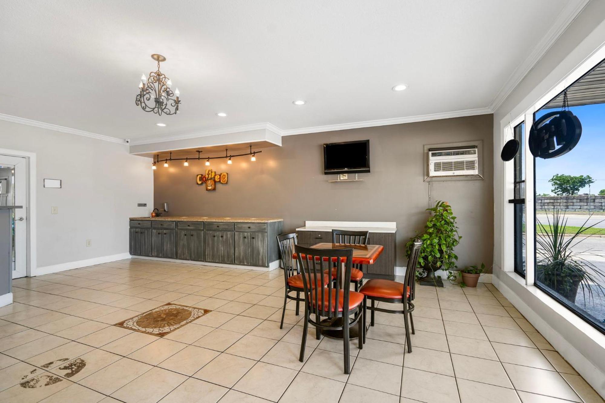 Budgetel Inns & Suites Augusta Downtown 706-945-1238 Zewnętrze zdjęcie